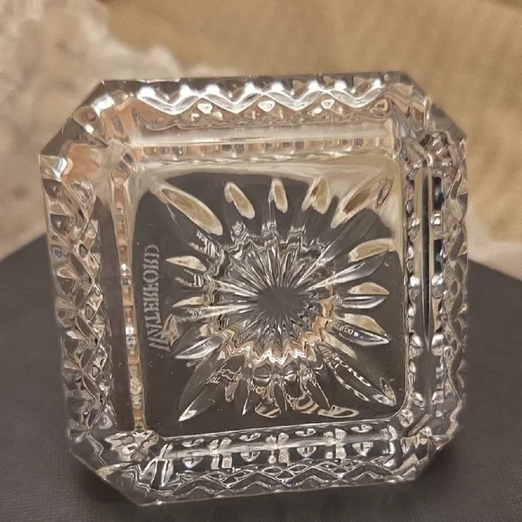 Waterford Crystal Ring Holder - Picture 2 of 3